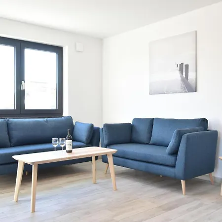 Swanky Holiday In Near Sea *